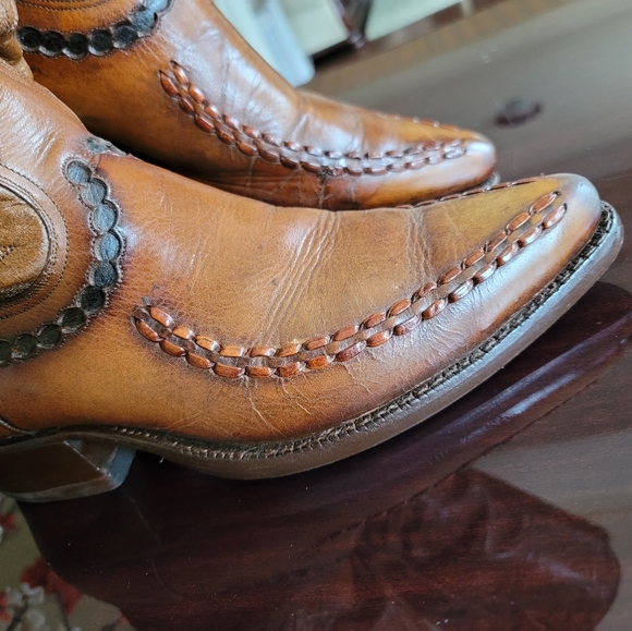 DAN POST Rare Find  EXOTIC STITCH COWBOY BOOTS - Picture 4 of 15